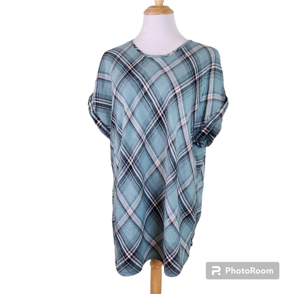 J Jill plaid short sleeve shirt